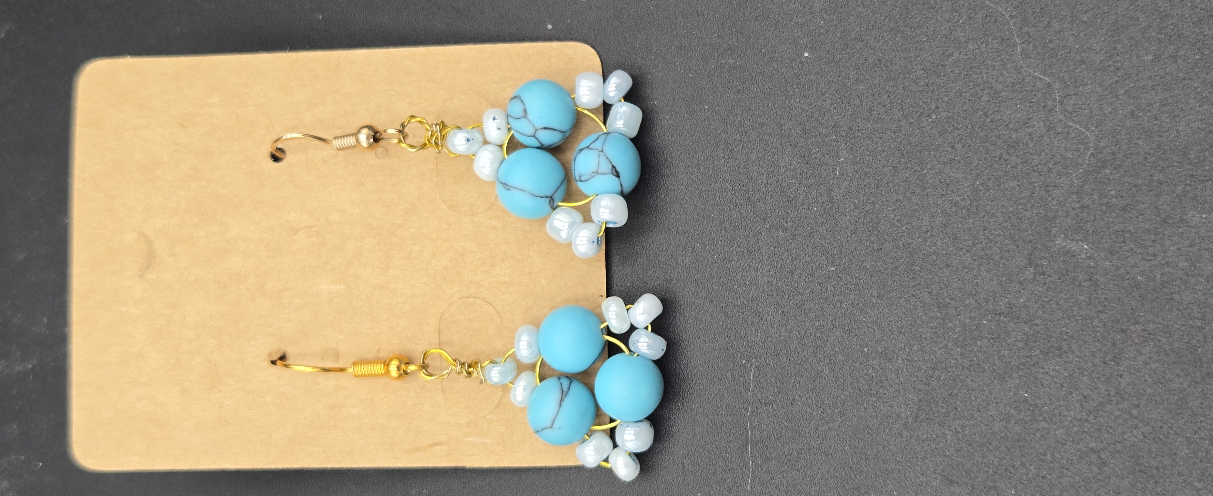 Boucle d'oreille 