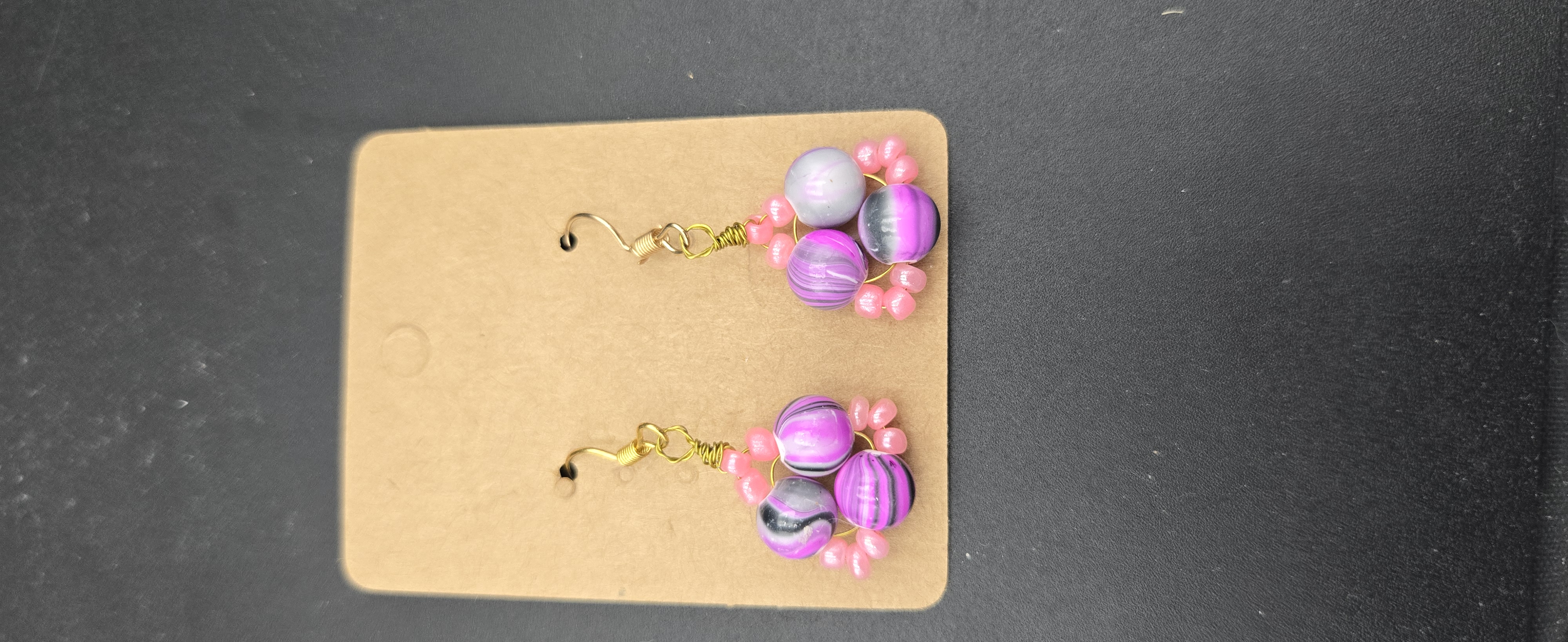 Boucle d'oreille 