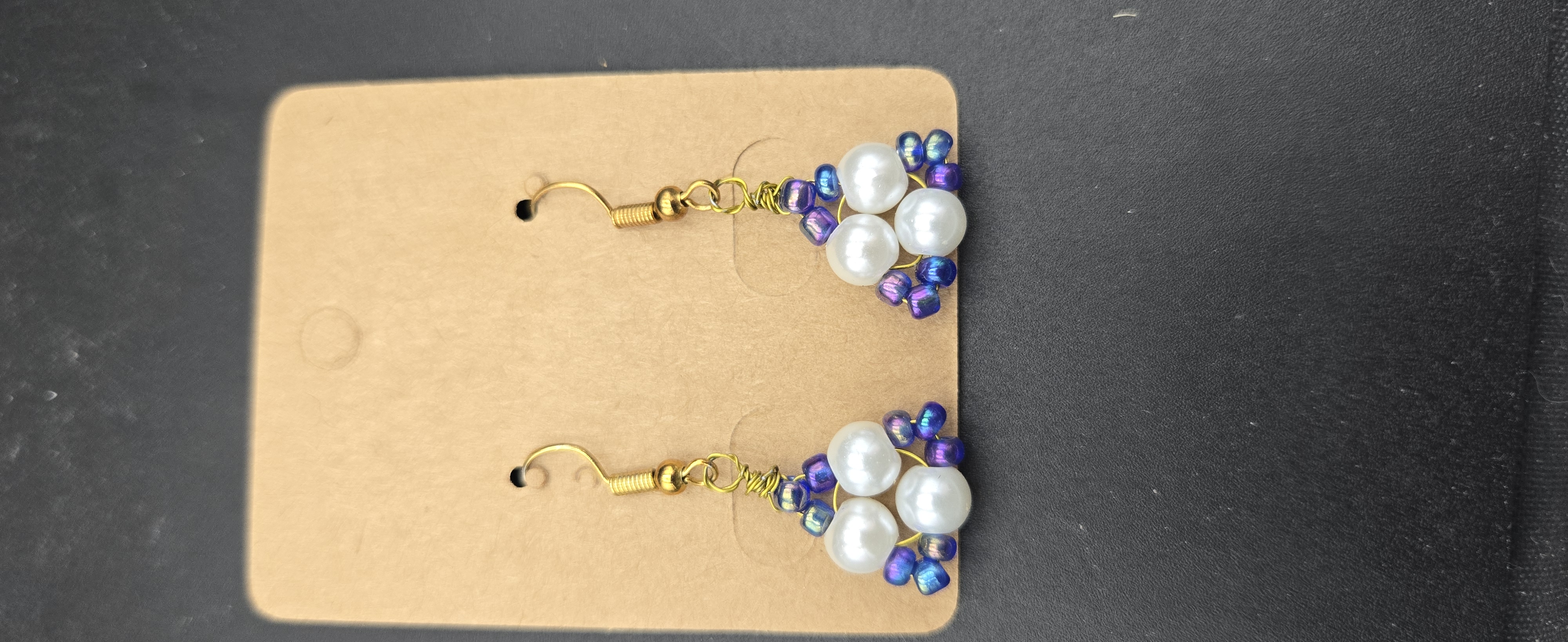 Boucle d'oreille 