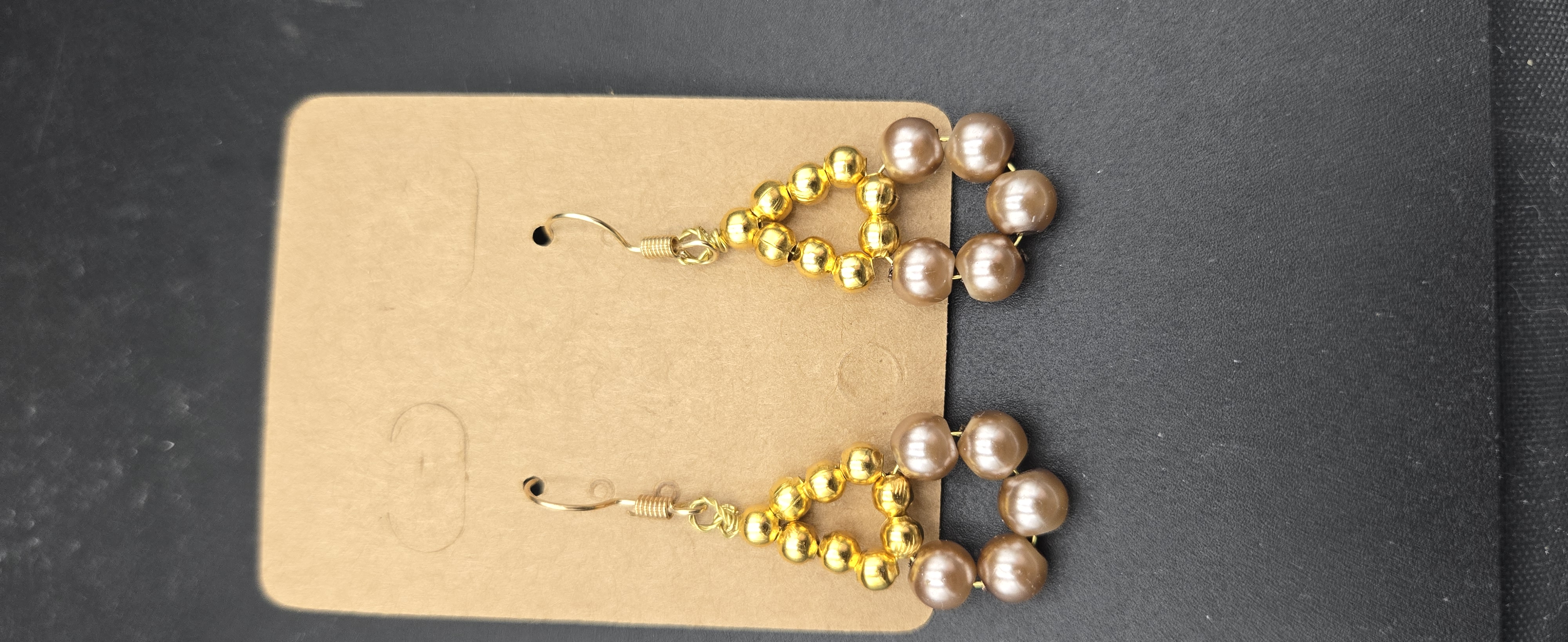 Boucle d'oreille 