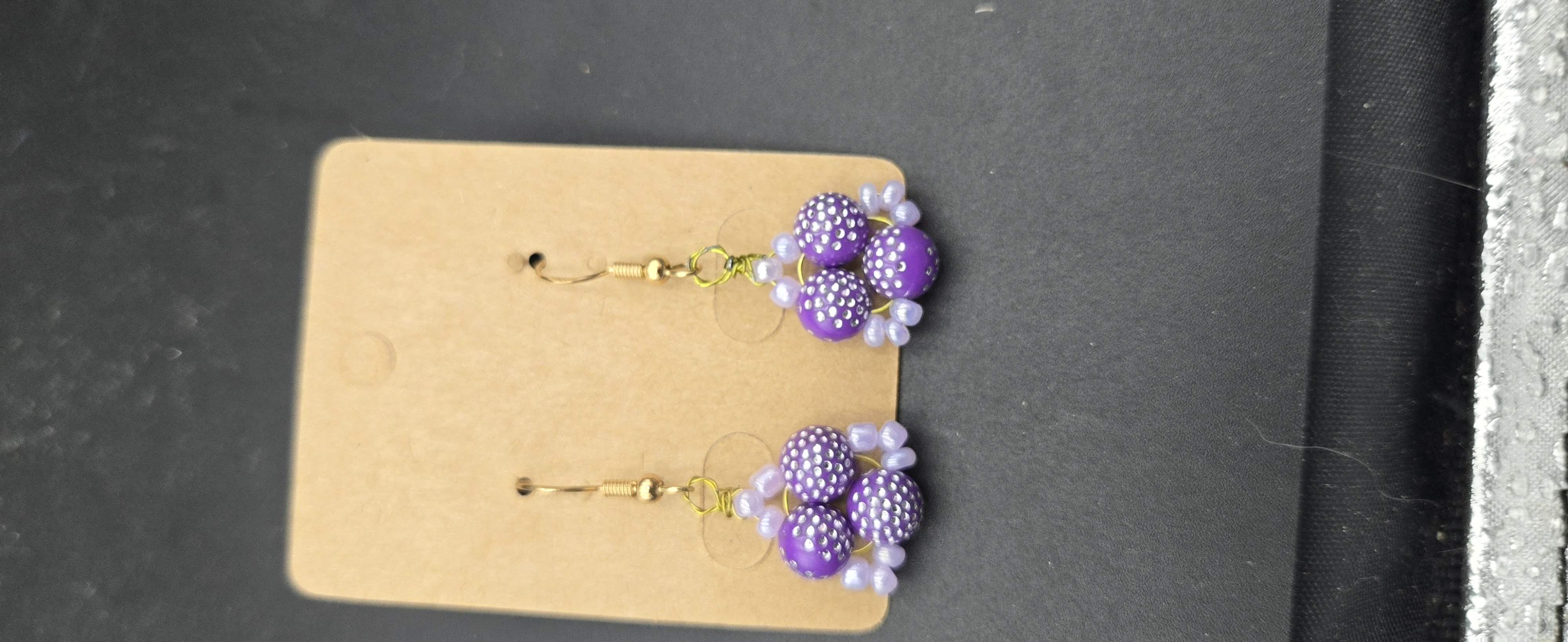 Boucle d'oreille 